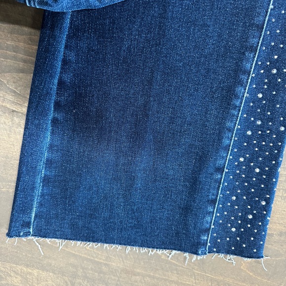 Judy Blue Women’s Dark Blue Flare Fit Jeans with Rhinestone Accents & Raw Hem - Picture 7 of 13